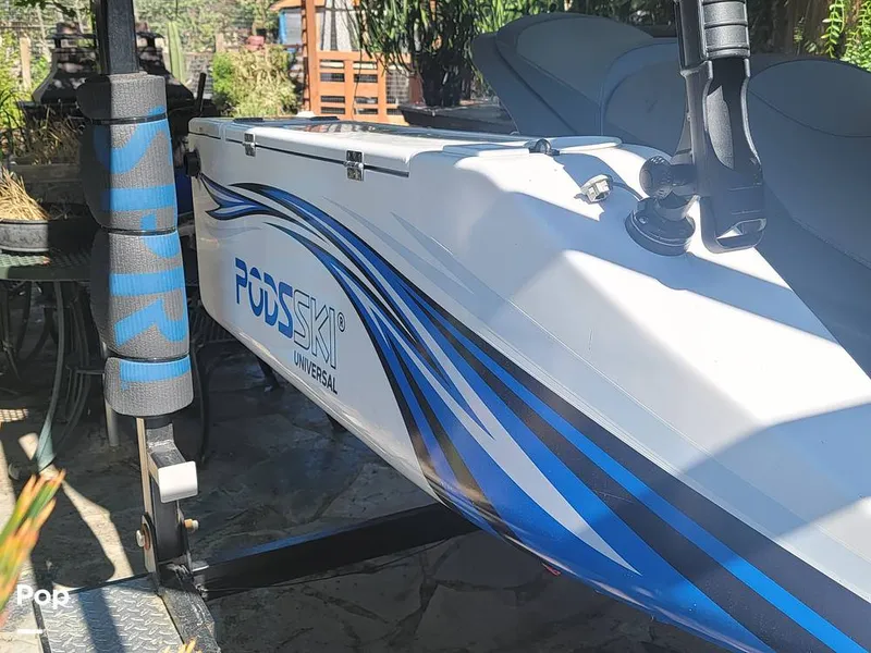 Slide: The Image of Yamaha FX SHO and FZS SHO 2013 - 11468944