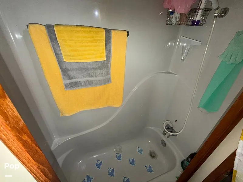 Slide: The Image of Chris-Craft 426 Catalina 1987 - 16101734