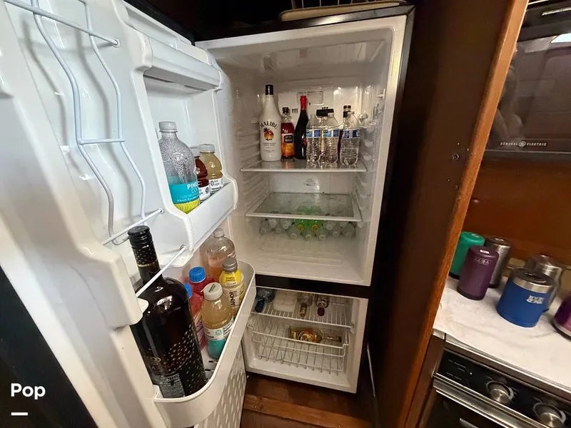 Slide: The Image of Chris-Craft 426 Catalina 1987 - 16101747