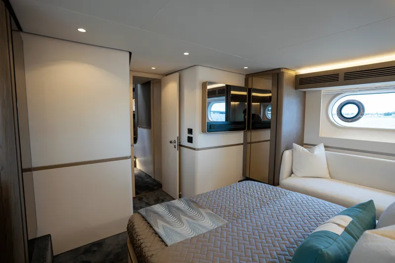 Slide: The Image of Azimut Magellano 60 2025 - 49