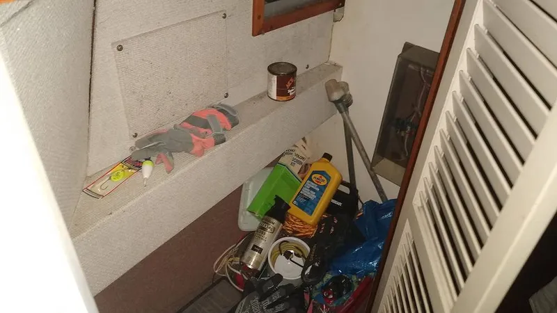 Slide: The Image of Viking 43 Double Cabin Motoryacht 1976 - 11489871