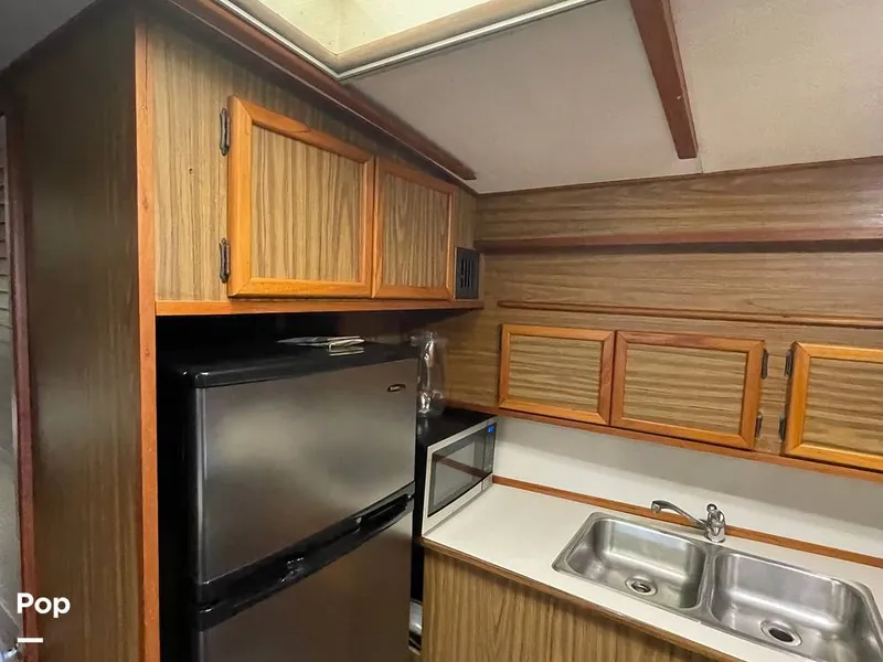 Slide: The Image of Viking 43 Double Cabin Motoryacht 1976 - 11438167