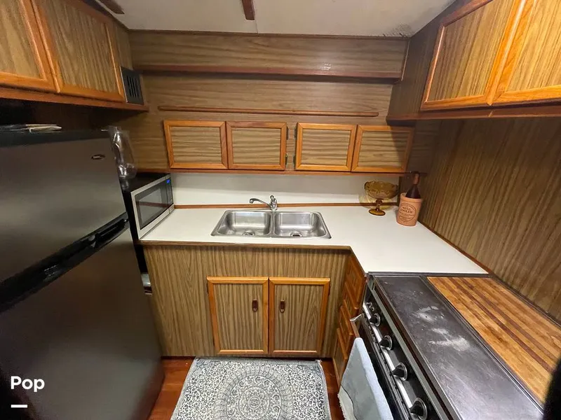 Slide: The Image of Viking 43 Double Cabin Motoryacht 1976 - 11438168