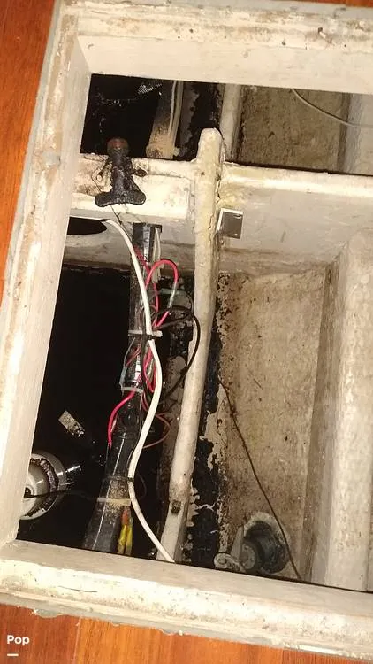 Slide: The Image of Viking 43 Double Cabin Motoryacht 1976 - 12045388