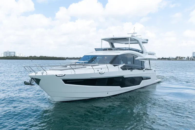 Slide: The Image of Galeon 680 FLY 2025 - 1