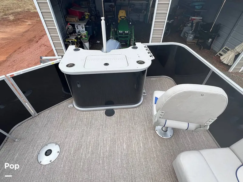 Slide: The Image of Stern - 11506423