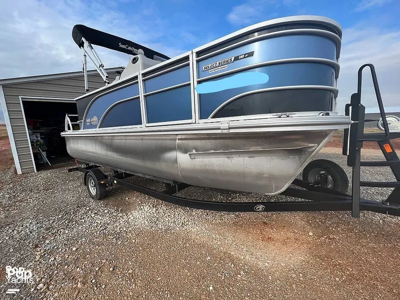 The Image of SunCatcher Select 18F Saltwater Series 2021 - undefined