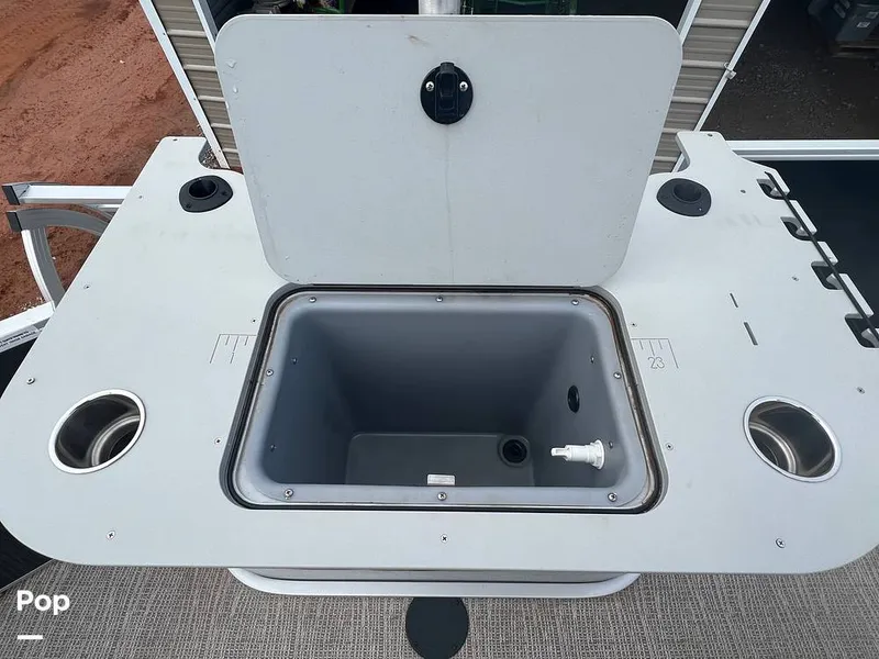 Slide: The Image of Live Well - 11506426