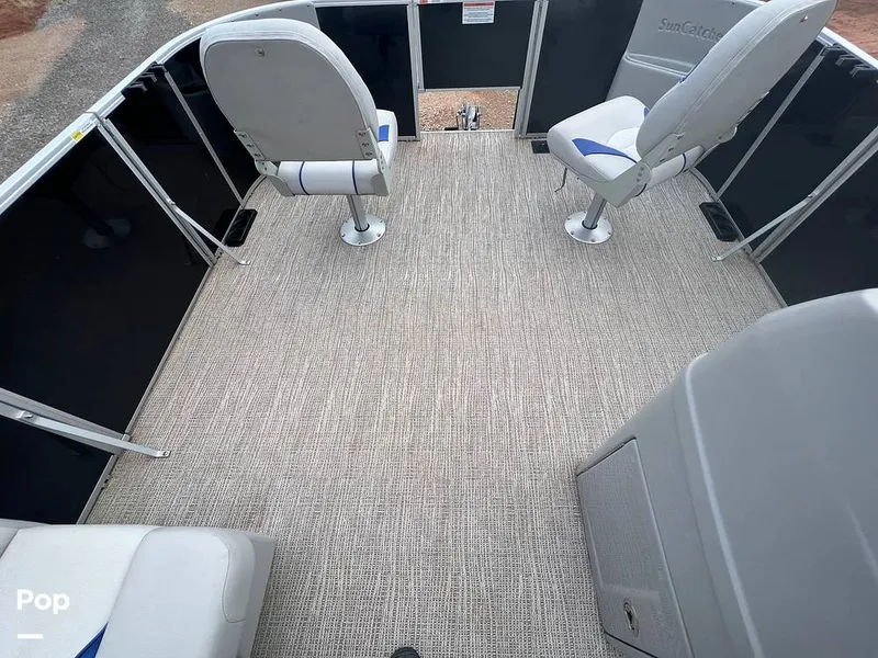 Slide: The Image of SunCatcher Select 18F Saltwater Series 2021 - 11506381