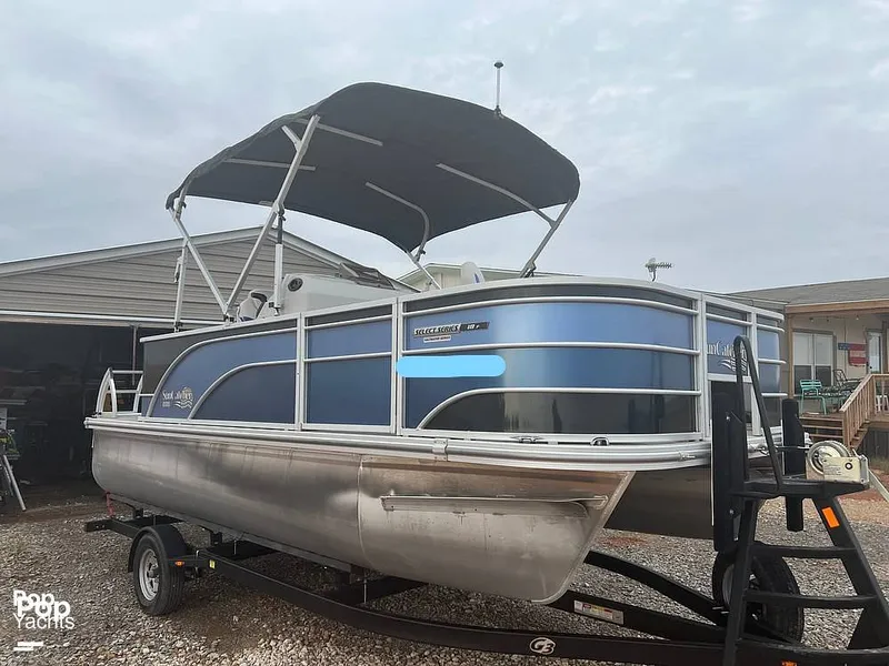 Slide: The Image of SunCatcher Select 18F Saltwater Series 2021 - 11536574