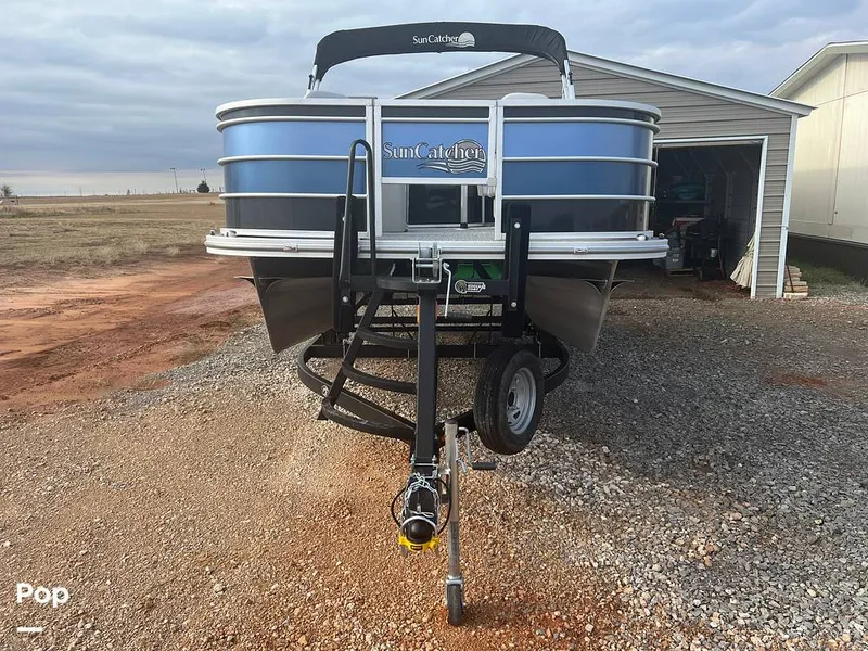 Slide: The Image of SunCatcher Select 18F Saltwater Series 2021 - 11506372