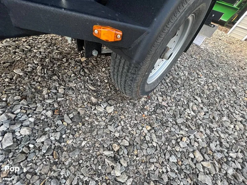 Slide: The Image of SunCatcher Select 18F Saltwater Series 2021 - 11506395