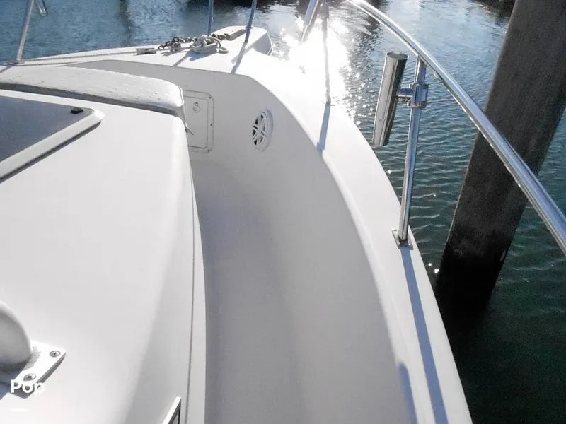 Slide: The Image of Pro-Line 2550 Walkaround Mid-Cabin 1992 - 11459176