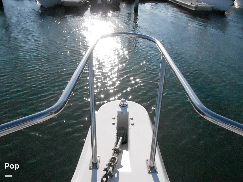 Slide: The Image of Pro-Line 2550 Walkaround Mid-Cabin 1992 - 11459185