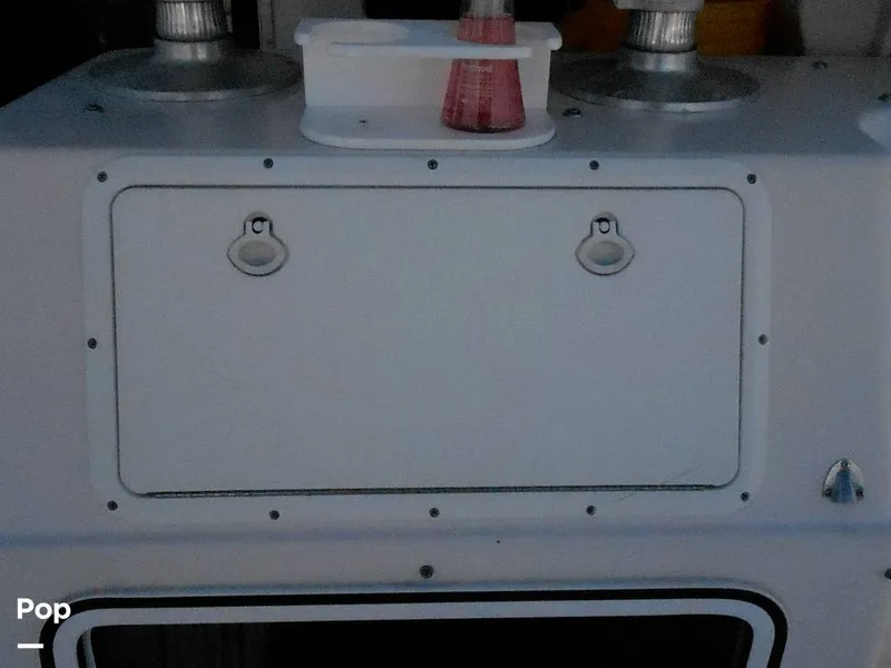 Slide: The Image of Pro-Line 2550 Walkaround Mid-Cabin 1992 - 11459200