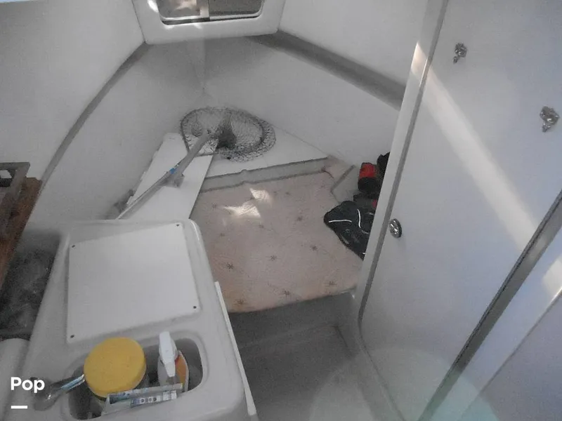 Slide: The Image of Pro-Line 2550 Walkaround Mid-Cabin 1992 - 11459249