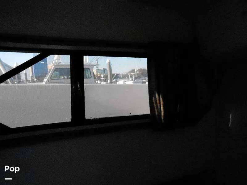 Slide: The Image of Pro-Line 2550 Walkaround Mid-Cabin 1992 - 11459271