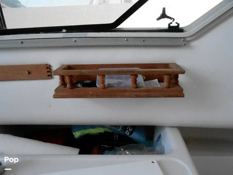 Slide: The Image of Pro-Line 2550 Walkaround Mid-Cabin 1992 - 11459281