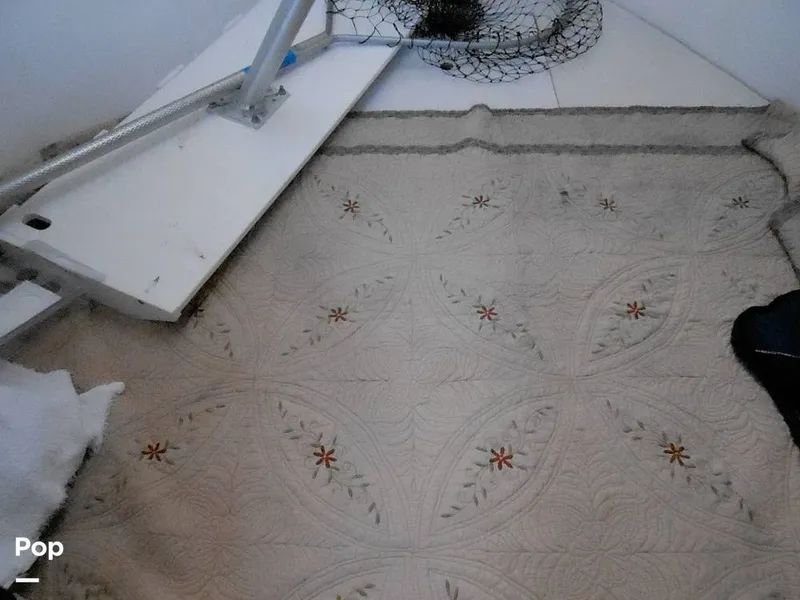 Slide: The Image of Pro-Line 2550 Walkaround Mid-Cabin 1992 - 11459292