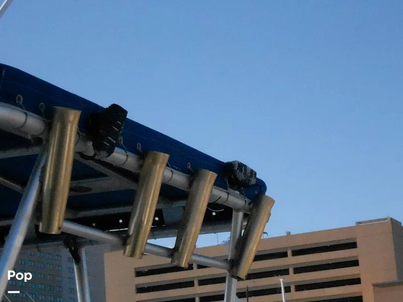 Slide: The Image of Pro-Line 2550 Walkaround Mid-Cabin 1992 - 11459071