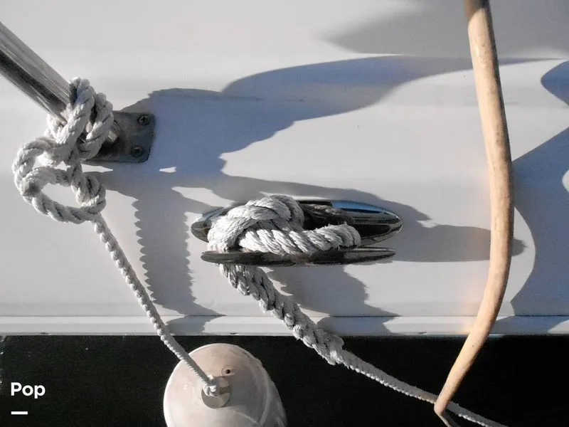 Slide: The Image of Pro-Line 2550 Walkaround Mid-Cabin 1992 - 11459077