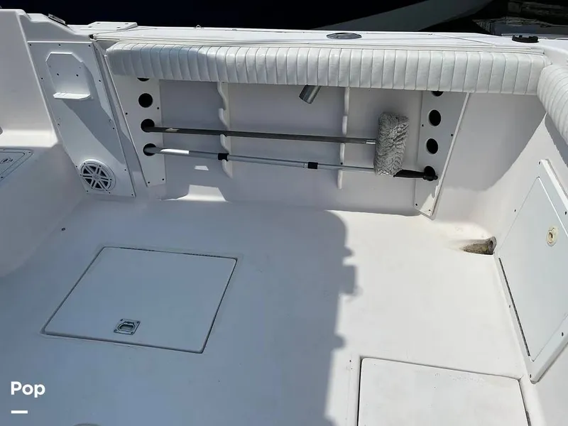 Slide: The Image of Pro-Line 2550 Walkaround Mid-Cabin 1992 - 11446314