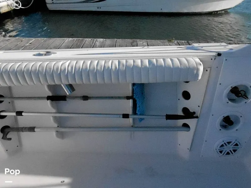 Slide: The Image of Pro-Line 2550 Walkaround Mid-Cabin 1992 - 11459119