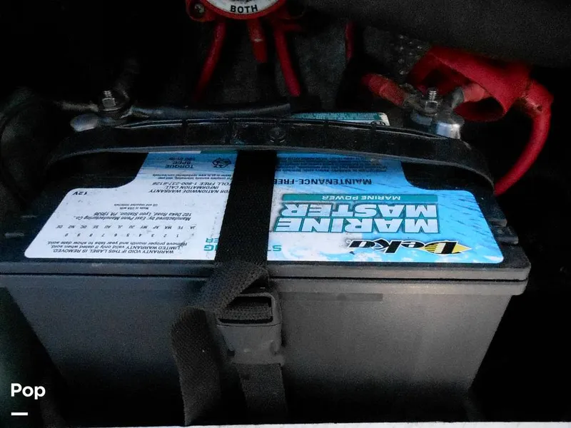 Slide: The Image of Pro-Line 2550 Walkaround Mid-Cabin 1992 - 11459134