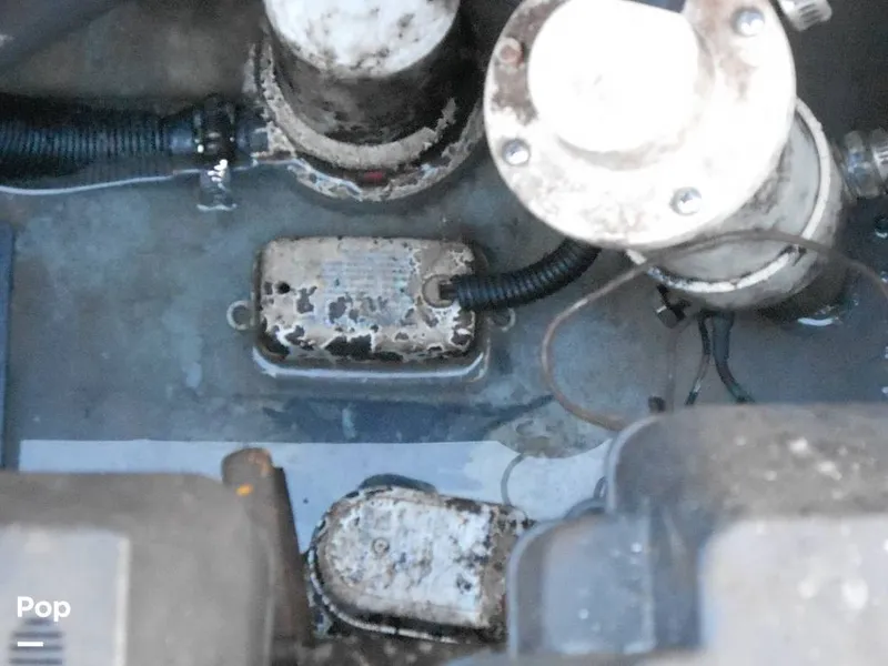 Slide: The Image of Pro-Line 2550 Walkaround Mid-Cabin 1992 - 11459138