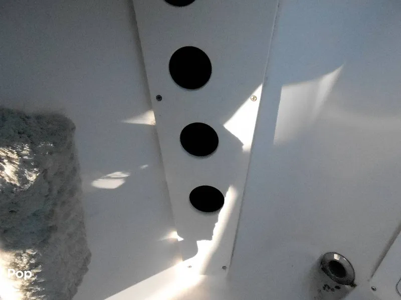 Slide: The Image of Pro-Line 2550 Walkaround Mid-Cabin 1992 - 11459157