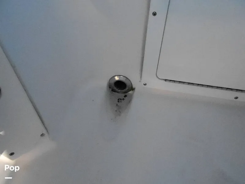 Slide: The Image of Pro-Line 2550 Walkaround Mid-Cabin 1992 - 11459159