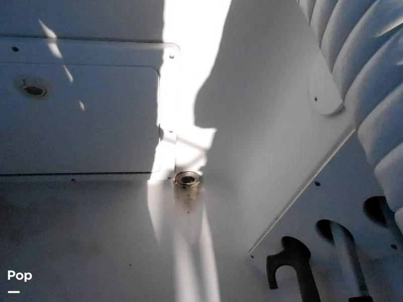 Slide: The Image of Pro-Line 2550 Walkaround Mid-Cabin 1992 - 11459160