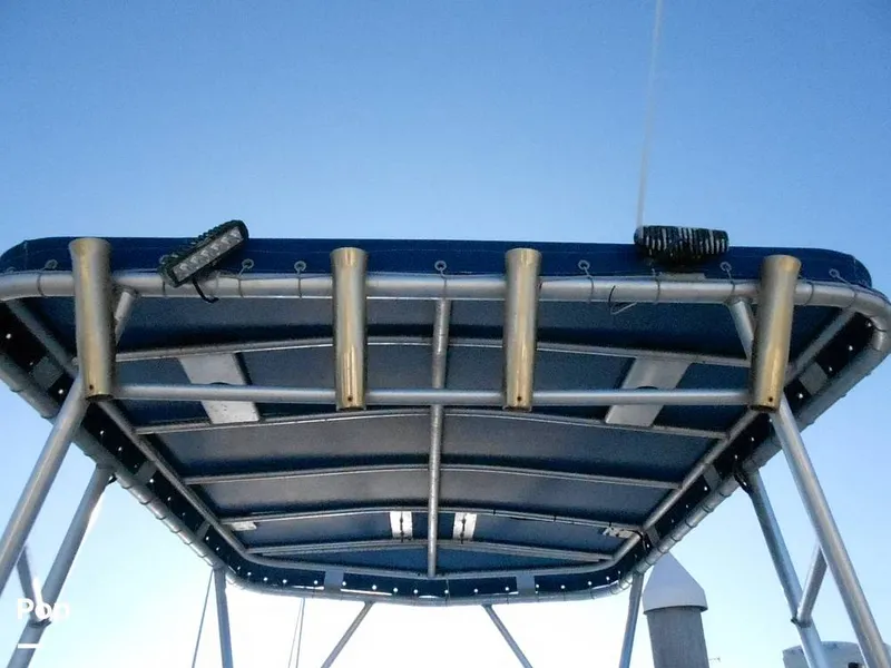 Slide: The Image of Pro-Line 2550 Walkaround Mid-Cabin 1992 - 11459170