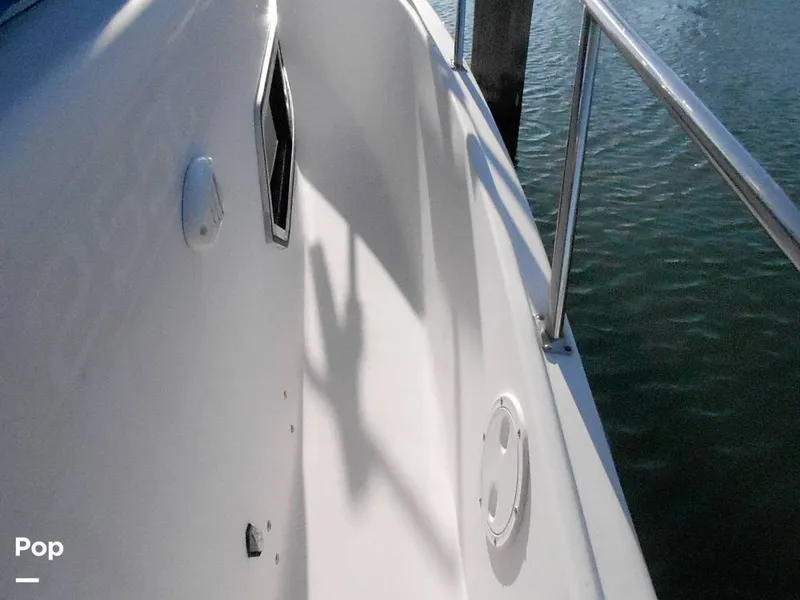 Slide: The Image of Pro-Line 2550 Walkaround Mid-Cabin 1992 - 11459174