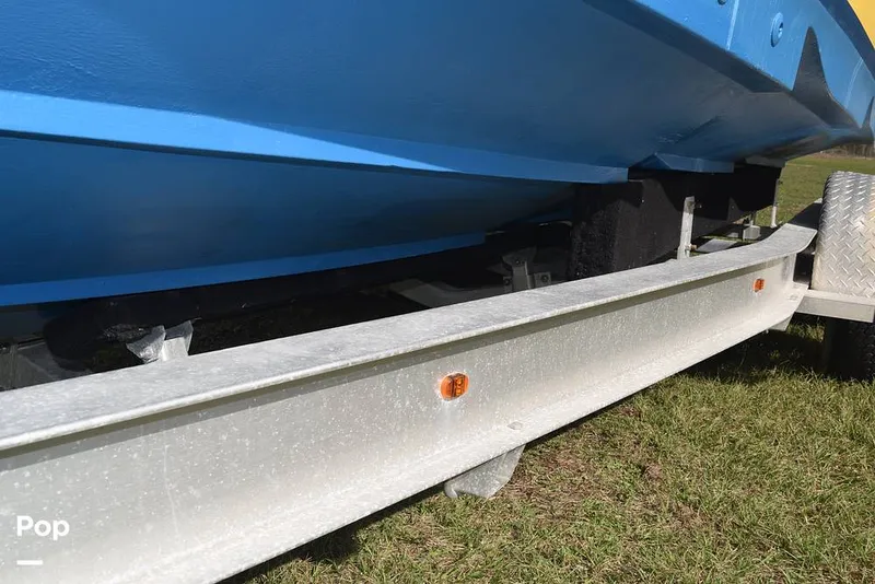 Slide: The Image of Donzi 23ZF 2000 - 11708056