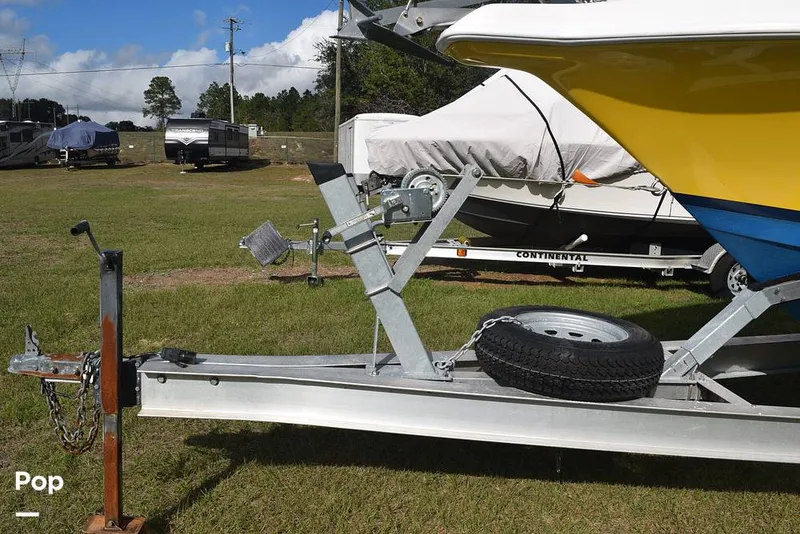 Slide: The Image of Donzi 23ZF 2000 - 11708057