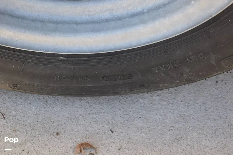 Slide: The Image of Donzi 23ZF 2000 - 11626307