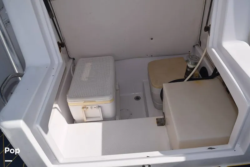 Slide: The Image of Console Storage/head - 11626332