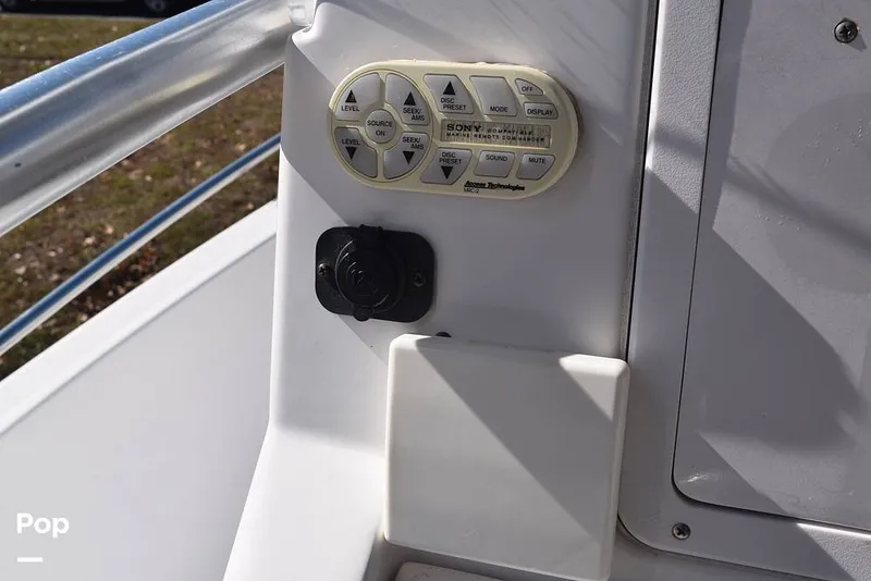 Slide: The Image of Donzi 23ZF 2000 - 11626370