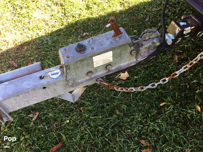 Slide: The Image of Crestliner TOURNAMENT TS 202 2002 - 11507328