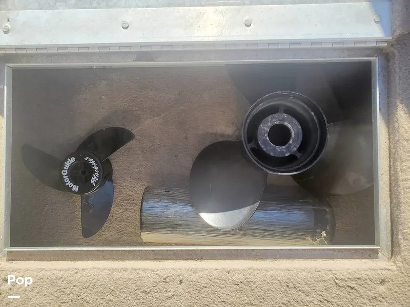 Slide: The Image of Crestliner TOURNAMENT TS 202 2002 - 11507194