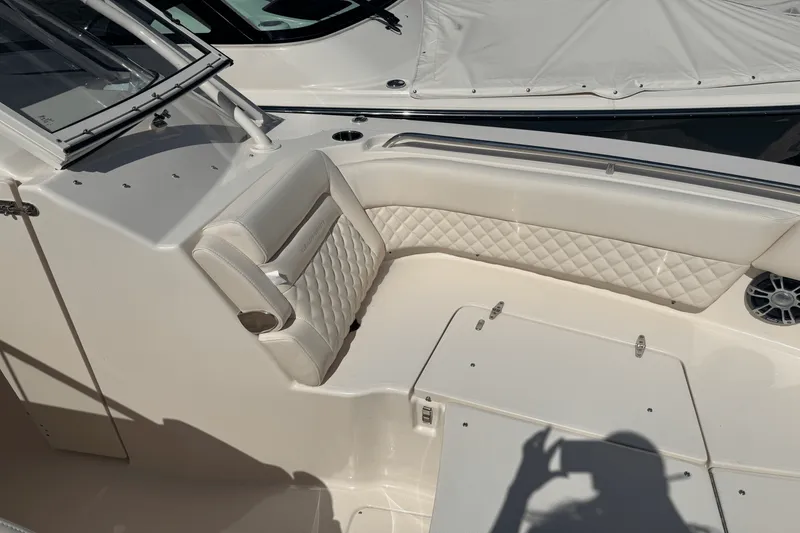 Slide: The Image of Grady-White Freedom 307 2025 - 27