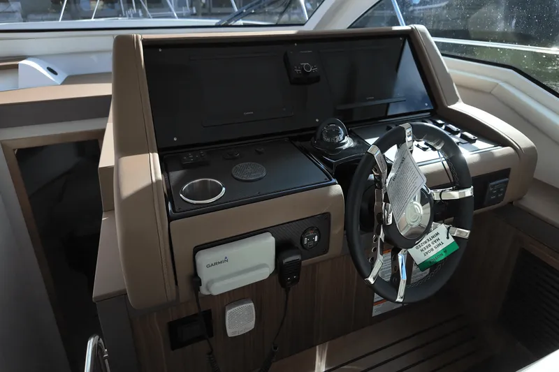 Slide: The Image of Cruisers Yachts 42 Cantius 2025 - 29