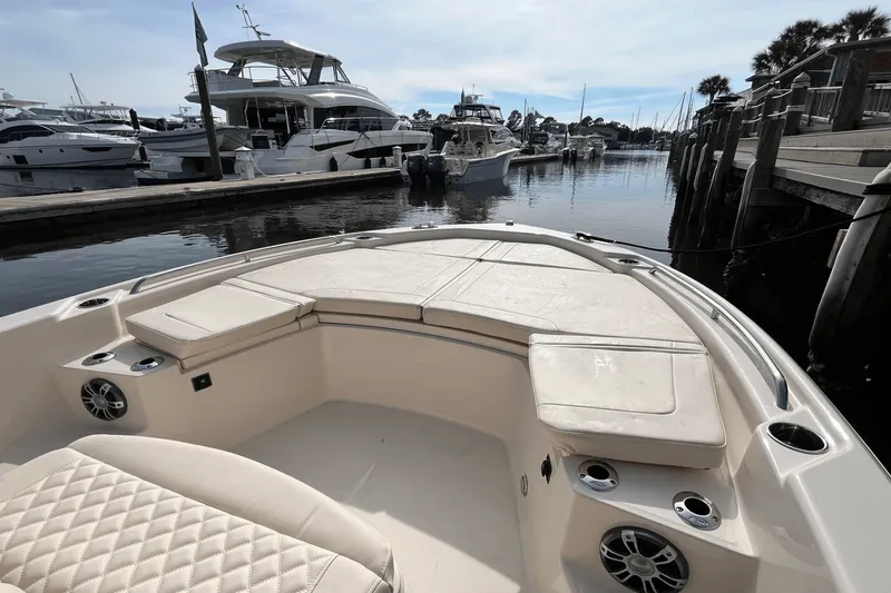 Slide: The Image of Grady-White 231 CE 2025 - 12