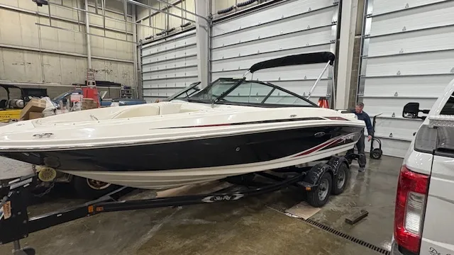 The Image of Sea Ray 205 SPORT 2012 - 0