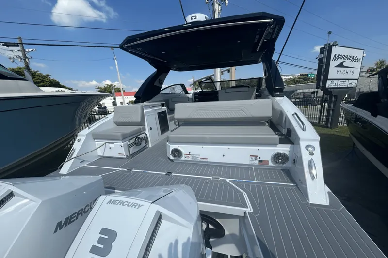 Slide: The Image of Cruisers Yachts 34 GLS Outboard 2025 - 6