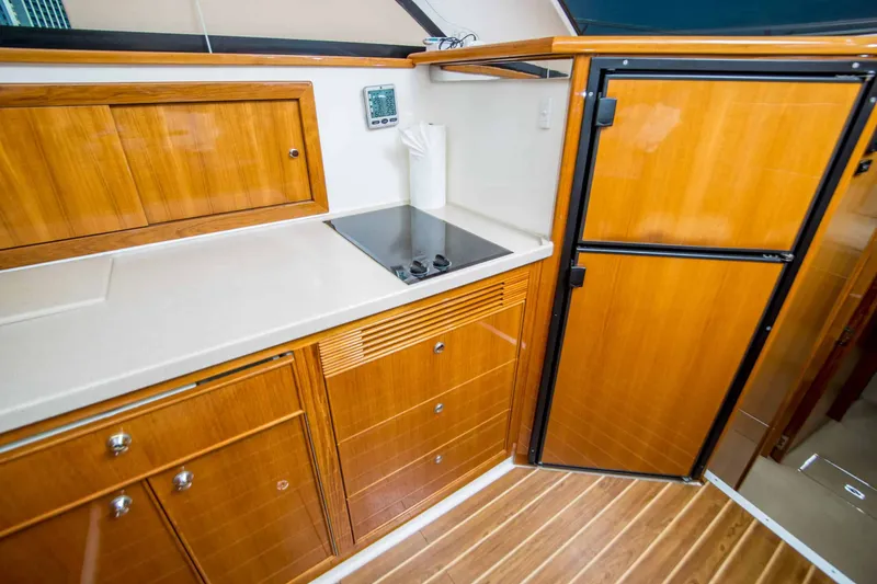 Slide: The Image of Riviera 47 Open Flybridge Series II 2005 - 31
