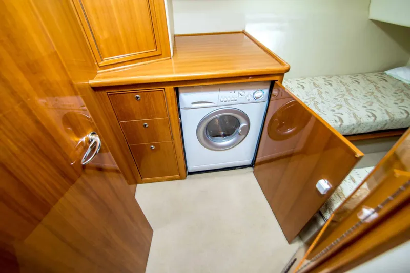 Slide: The Image of Riviera 47 Open Flybridge Series II 2005 - 40