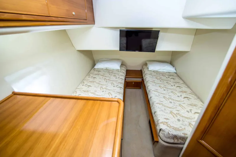 Slide: The Image of Riviera 47 Open Flybridge Series II 2005 - 39