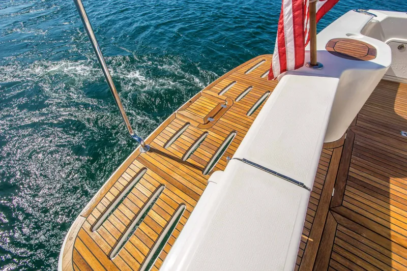 Slide: The Image of Riviera 47 Open Flybridge Series II 2005 - 8